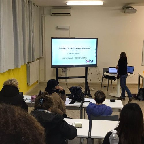 Formazione docenti, I annualità. Incontro a cura di Francesca Poli: workshop sulle nuove forme di empatia e comprensione dell’adolescenza